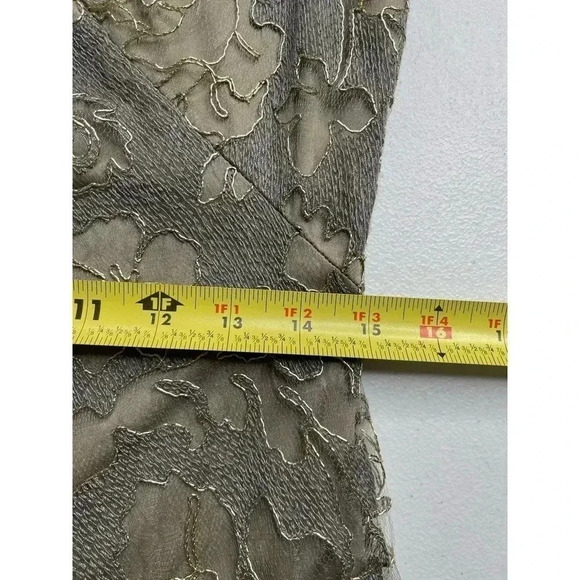 Tadashi Shoji Ilussion Yoke Lace Cocktail Dress Knee length size 6 - Picture 7 of 11